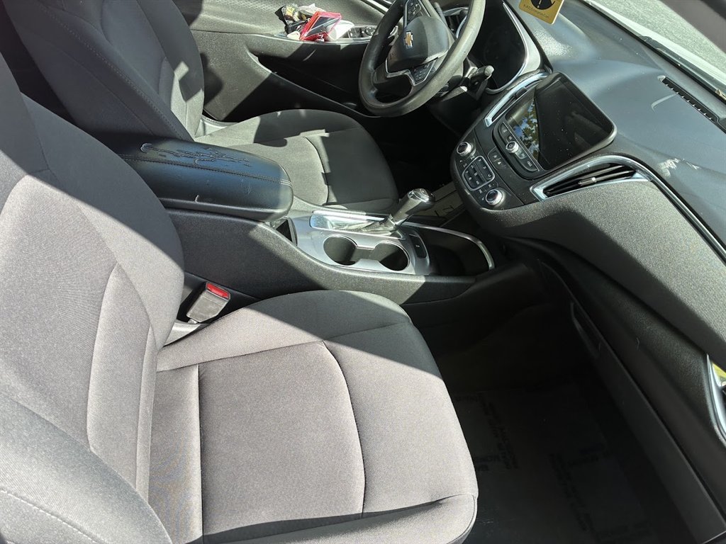 2020 Chevrolet Malibu - $15,180