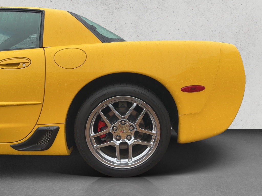 2003 CHEVROLET Corvette Coupe - $29,477