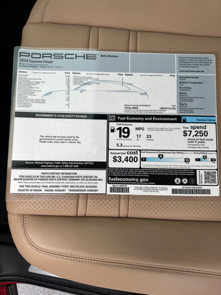 2024 Porsche Cayenne Coupe photo 26