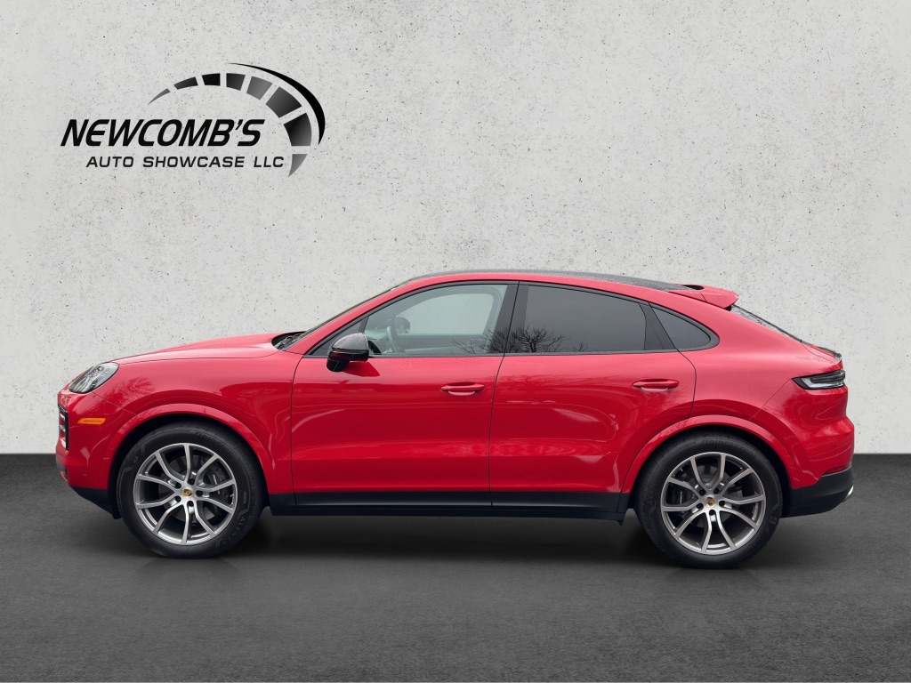 2024 Porsche Cayenne Coupe photo 2