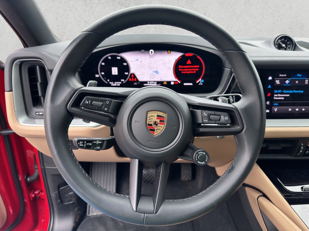 2024 Porsche Cayenne Coupe photo 11