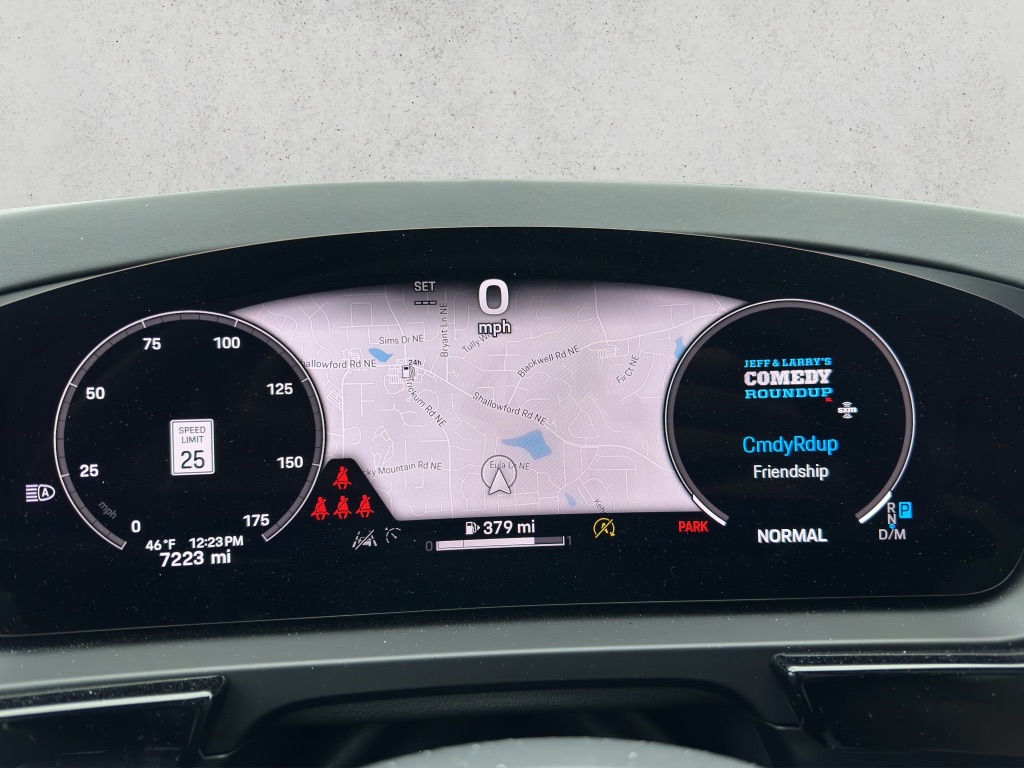 2024 Porsche Cayenne Coupe photo 12