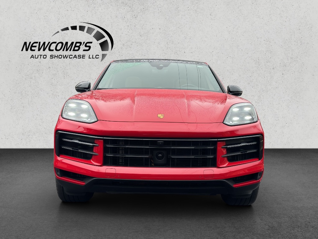 2024 Porsche Cayenne Coupe photo 8