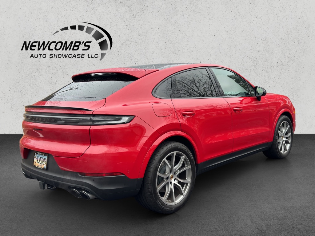 2024 Porsche Cayenne Coupe photo 5