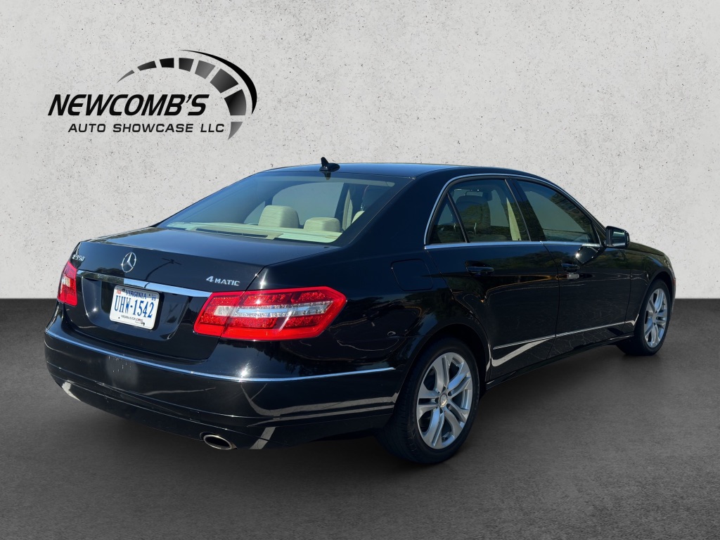 2011 Mercedes-Benz E-Class E350 4MATIC Luxury photo