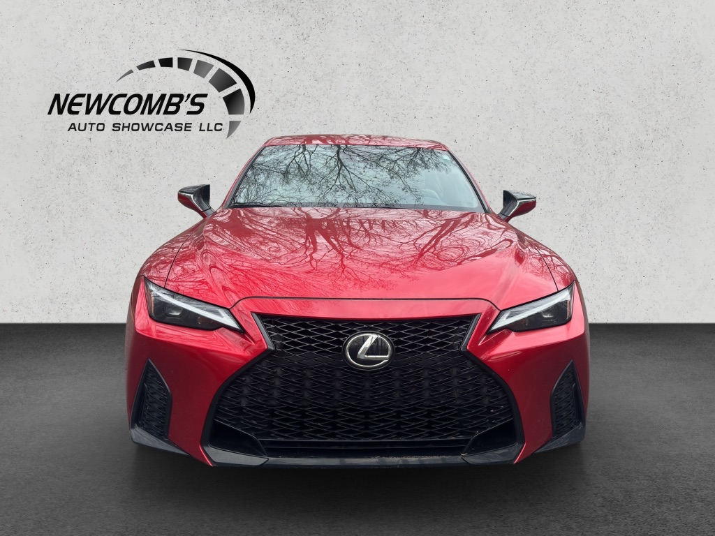 2021 Lexus IS 350 photo