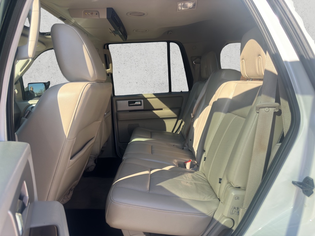 2010 Ford Expedition Limited photo