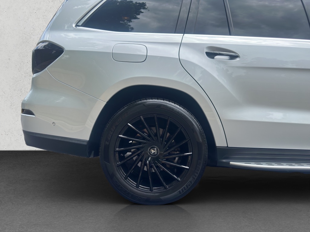 2017 Mercedes-Benz GLS GLS450 photo