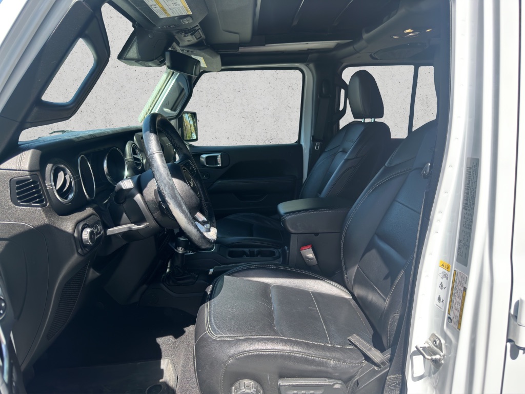 2019 Jeep Wrangler Unlimited Sahara photo