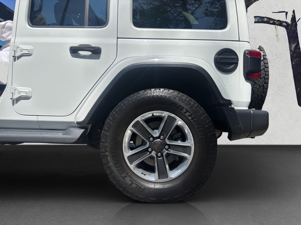 2019 Jeep Wrangler Unlimited Sahara photo