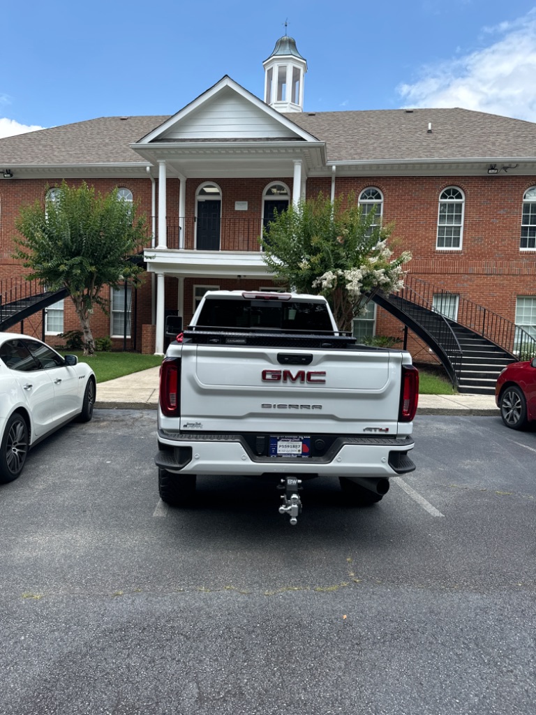 2023 GMC Sierra Hd - $75,000