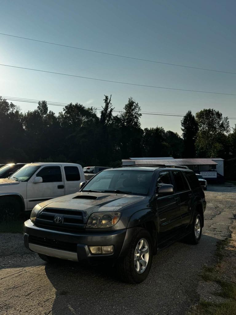 2005 Toyota 4Runner - $4,000