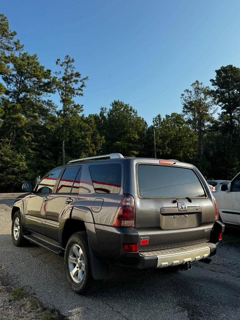 2005 Toyota 4Runner - $4,000