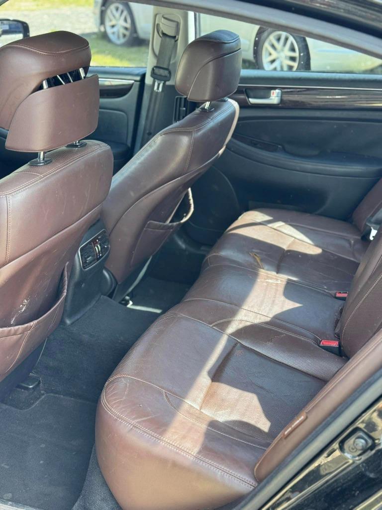 2013 Hyundai Genesis 3.8L photo