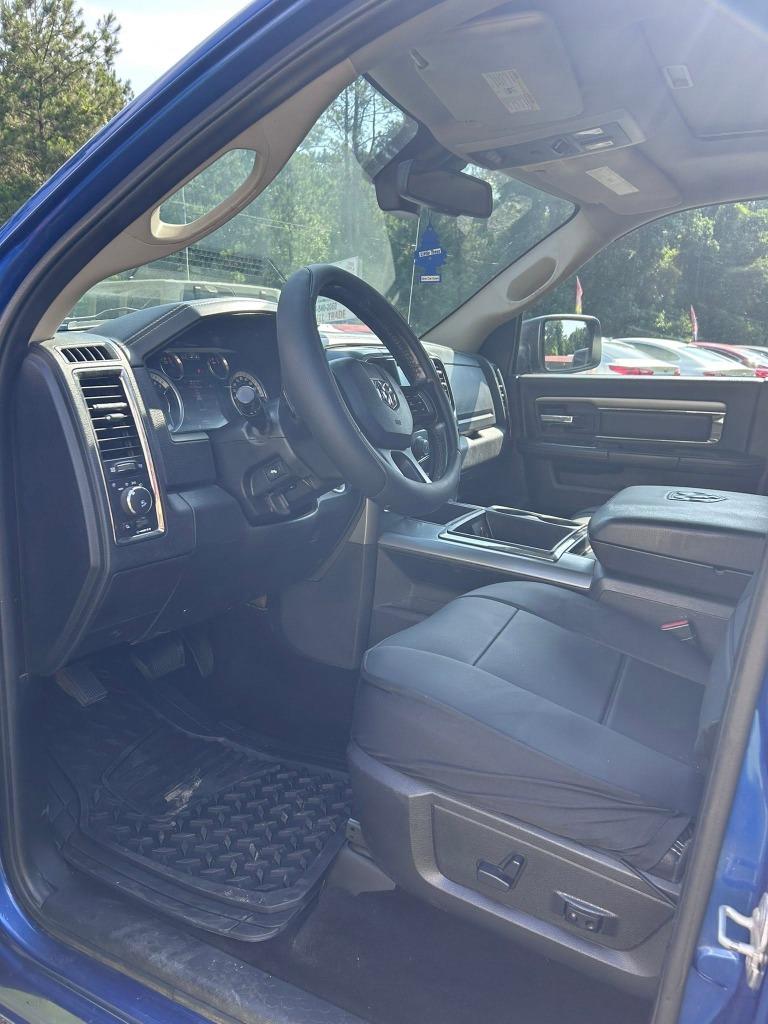2015 Ram 1500 - $10,000
