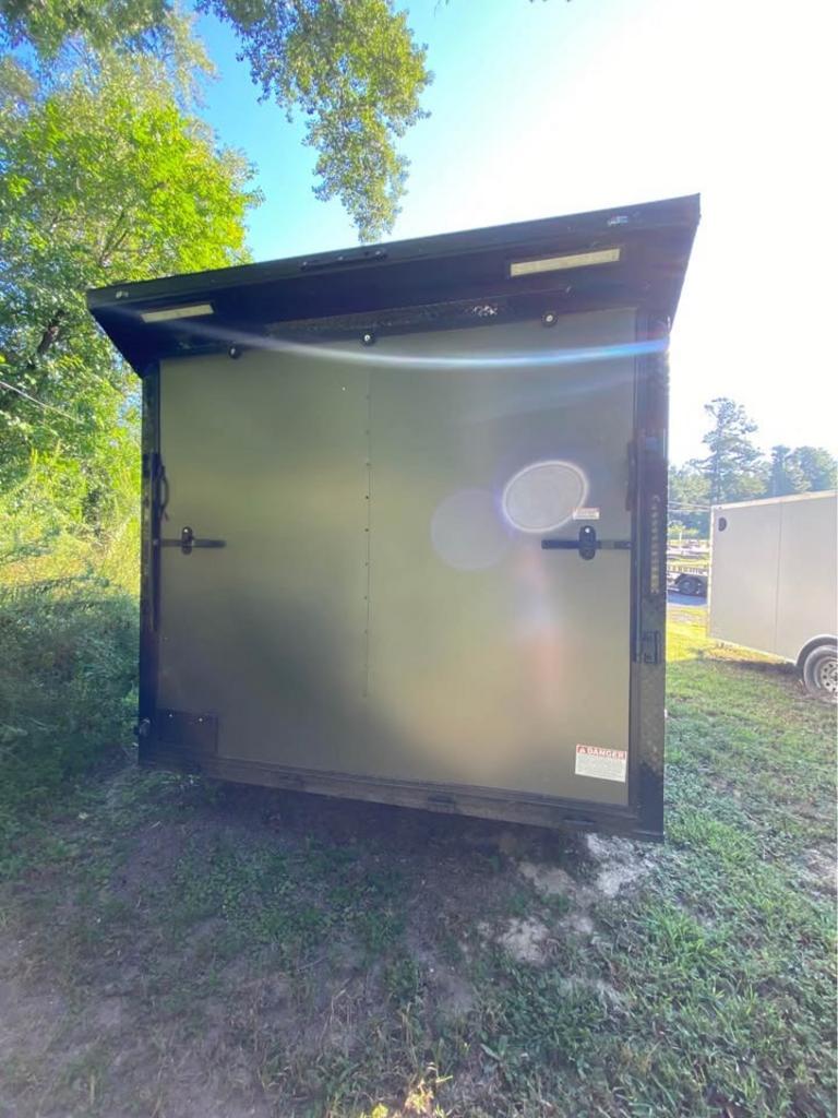 2025 Trailer 8.5x24 Race Trailer - $12,200