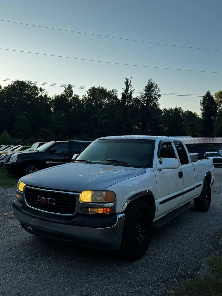 2000 GMC Sierra - $3,000