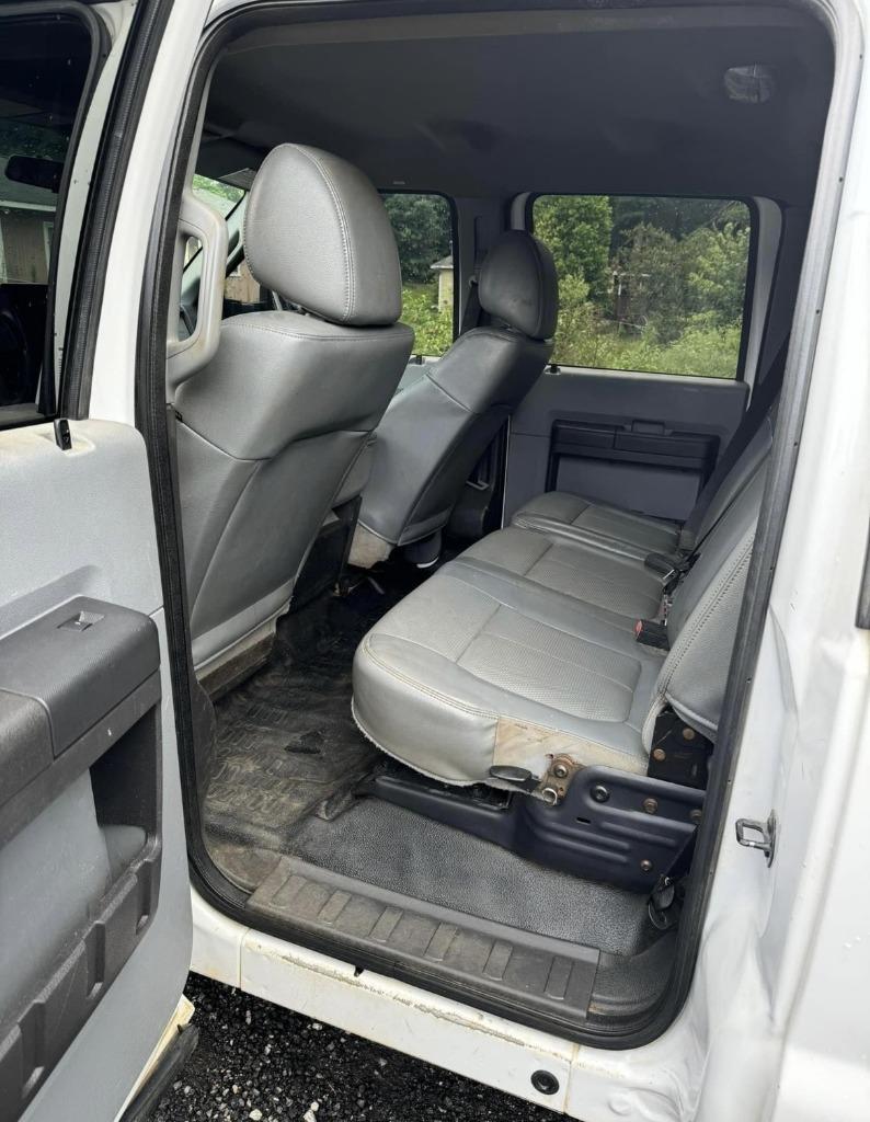 2014 Ford F-350 - $28,000