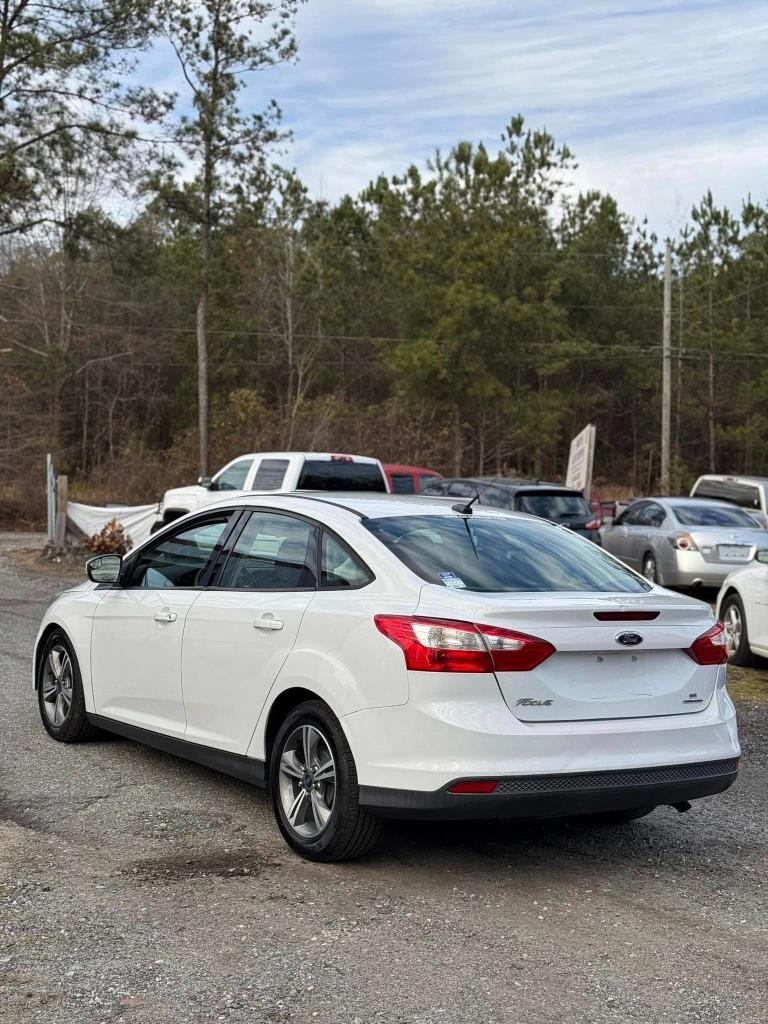 2014 Ford Focus SE photo