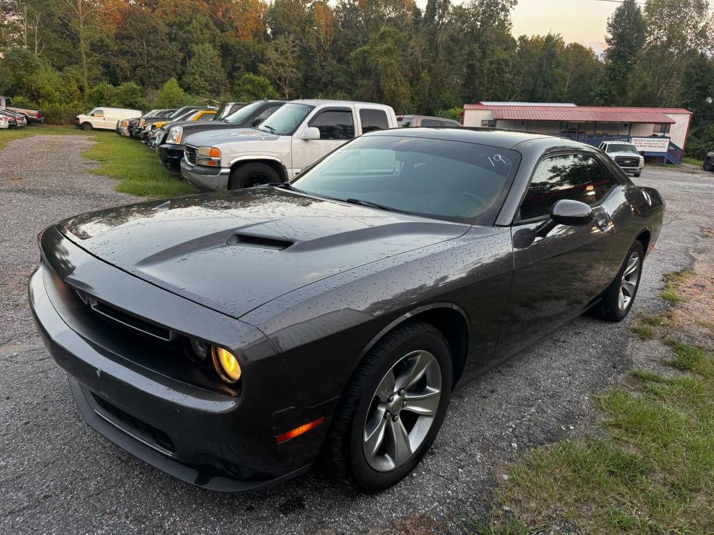 2016 Dodge Challenger - $9,000