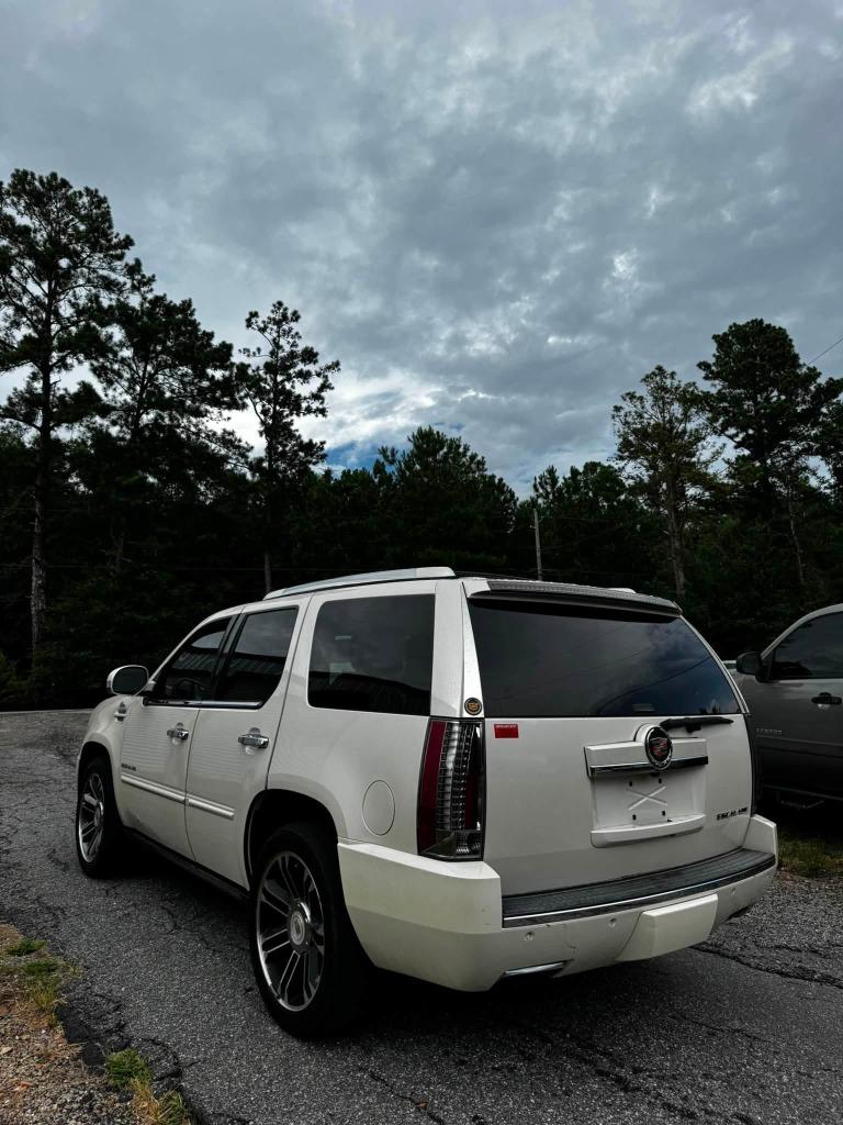2013 Cadillac Escalade - $6,800