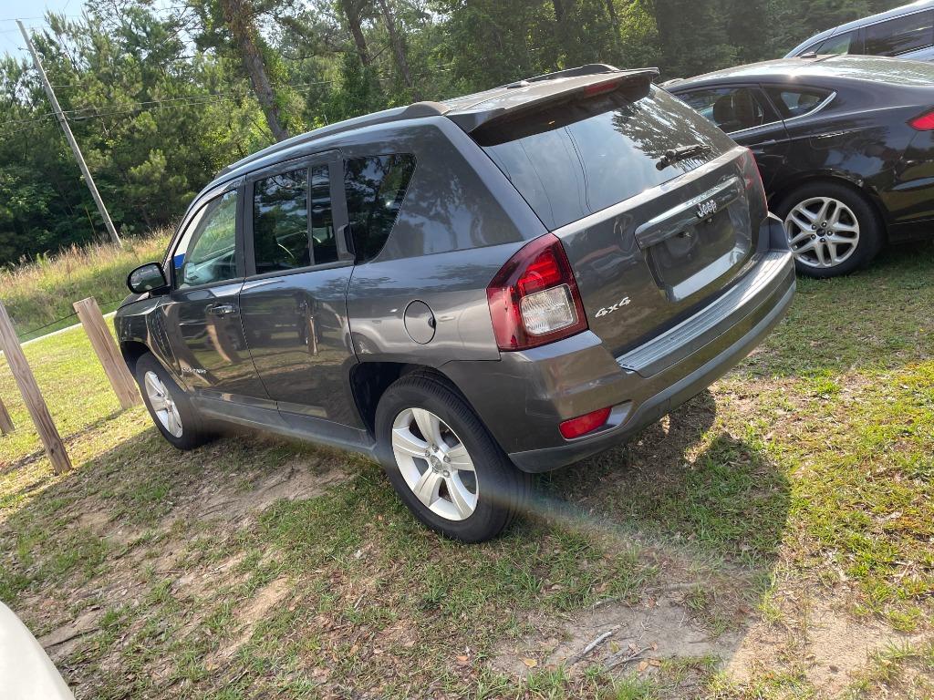 2016 Jeep Compass Sport photo