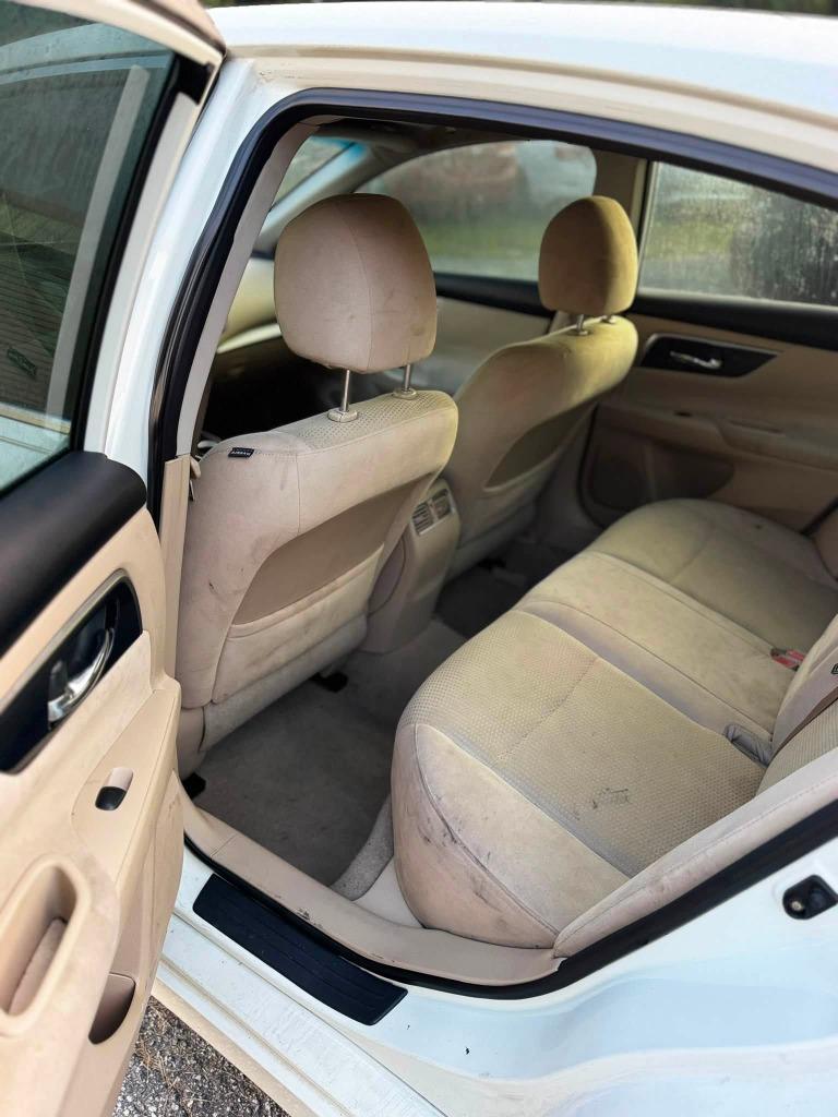 2014 Nissan Altima - $4,800
