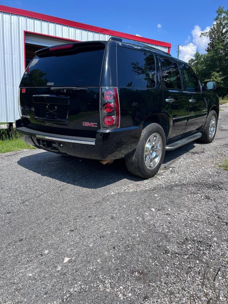 2008 GMC Yukon - $4,000