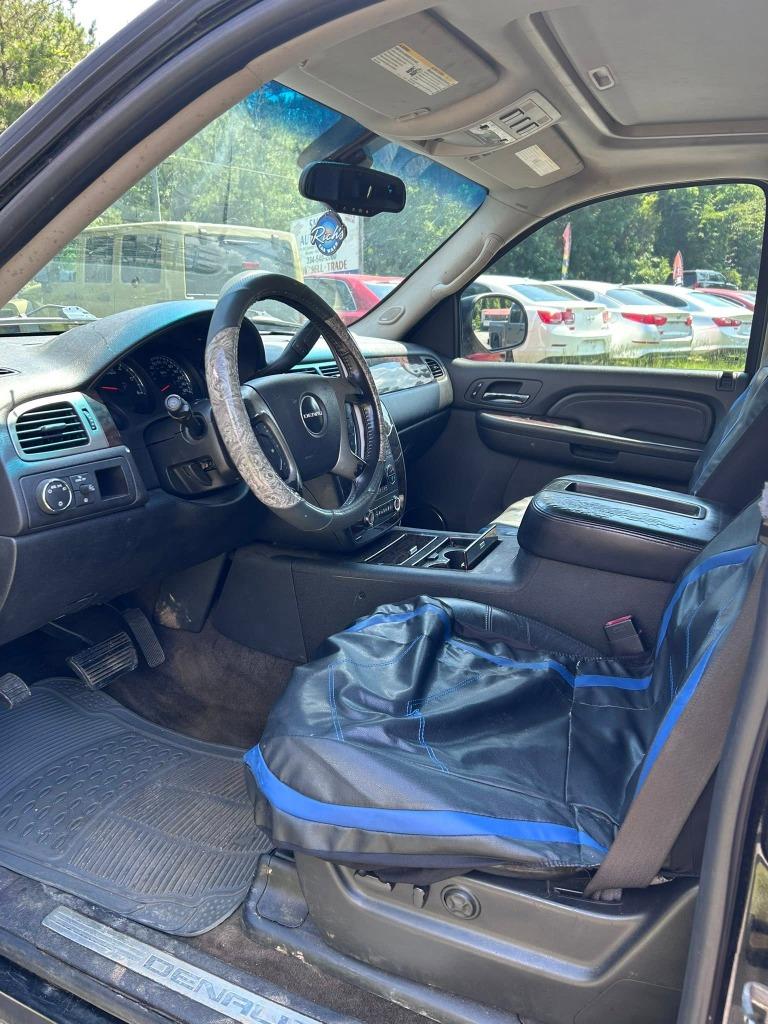 2008 GMC Yukon - $4,000