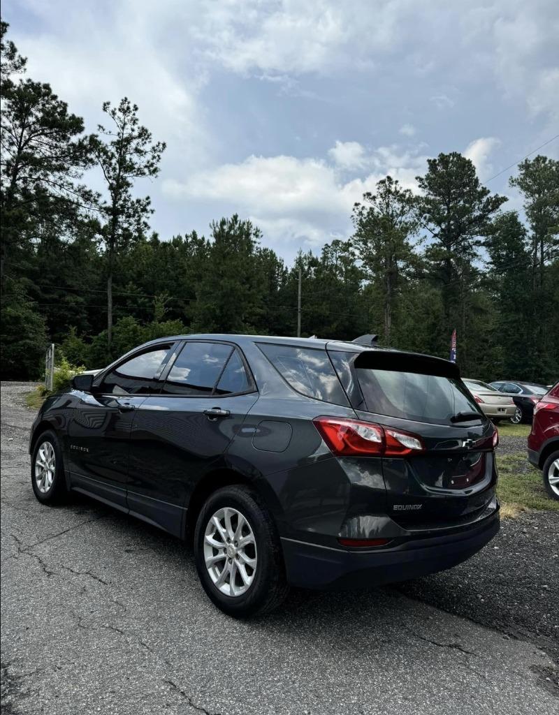 2019 Chevrolet Equinox LS photo