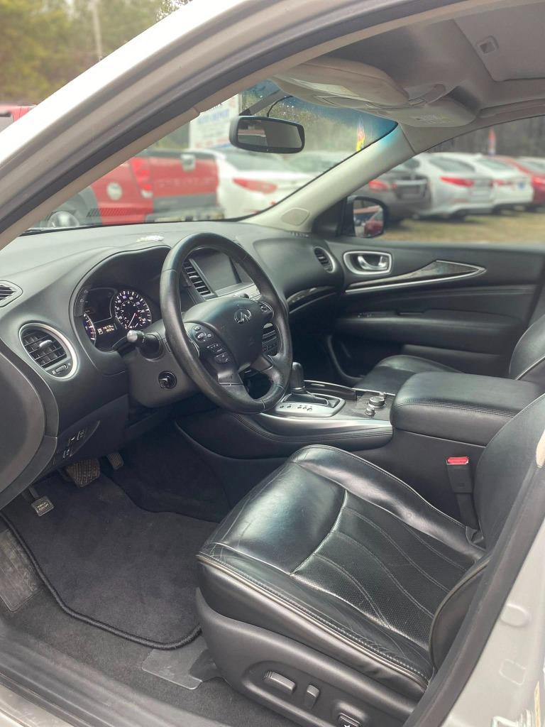 2016 Ford F-150 - $10,000