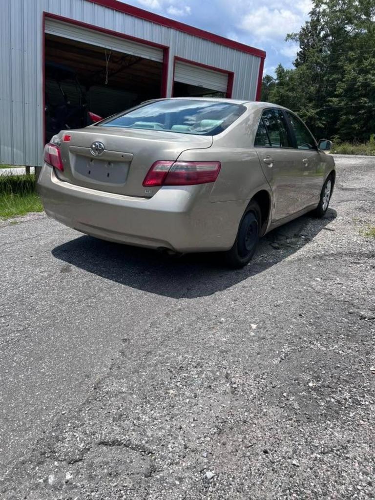 2007 Toyota Camry - $4,000
