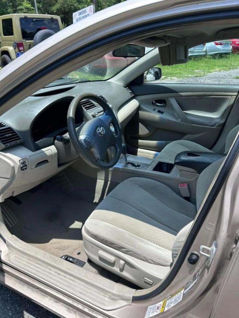 2007 Toyota Camry - $4,000