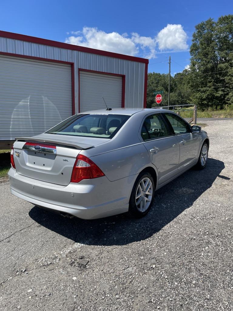 2010 Ford Fusion SEL photo
