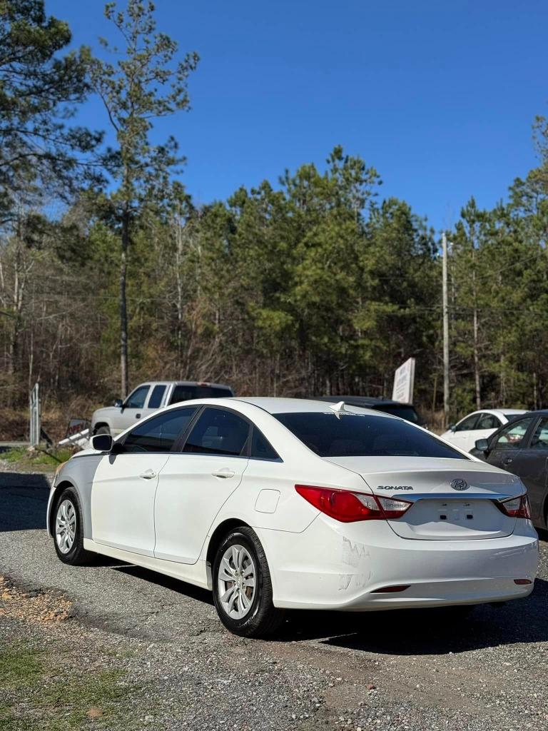 2011 Hyundai Sonata GLS photo