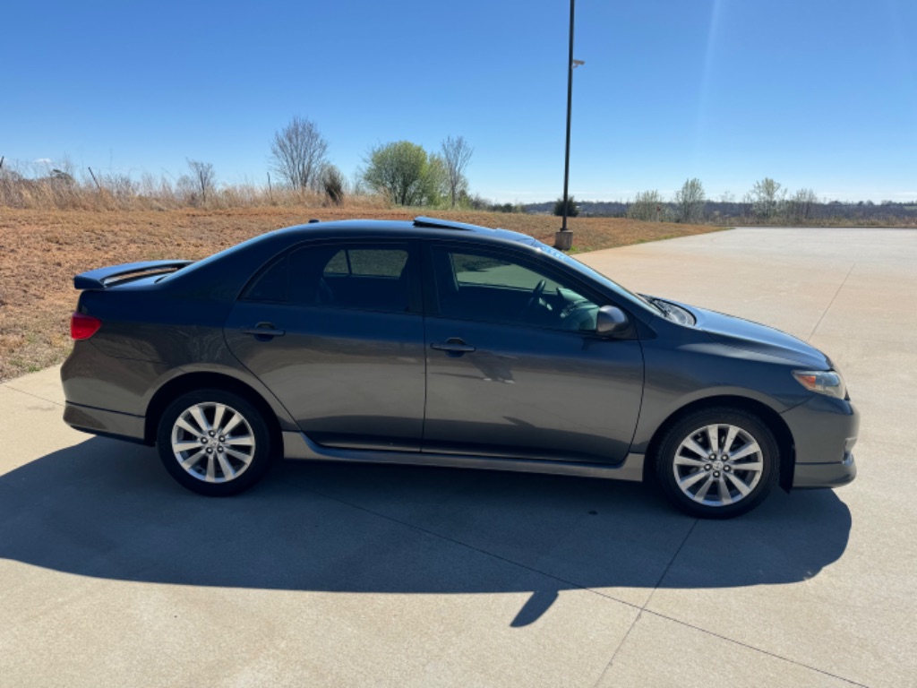 2009 Toyota Corolla photo