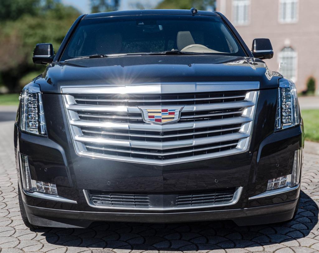 2019 Cadillac Escalade Platinum