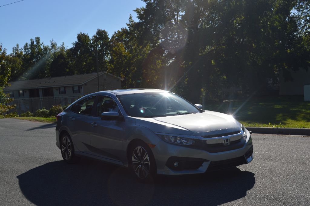2018 Honda Civic - $17,500
