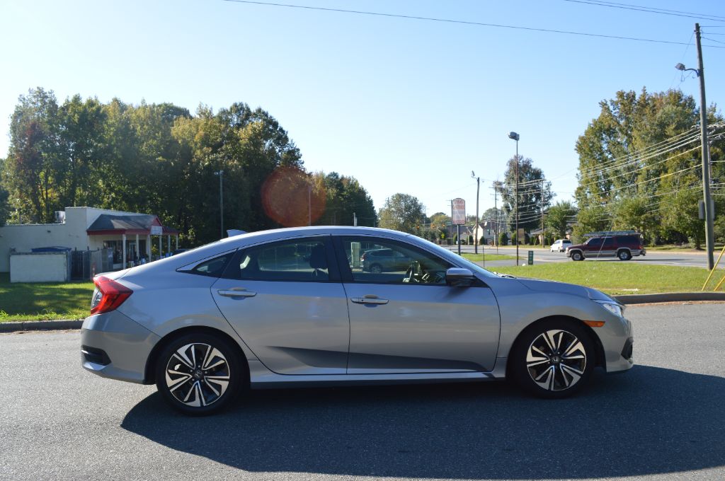 2018 Honda Civic - $17,500