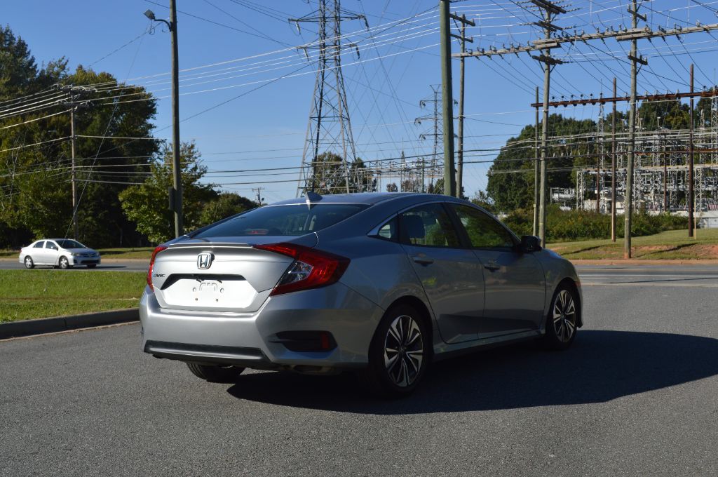 2018 Honda Civic - $17,500