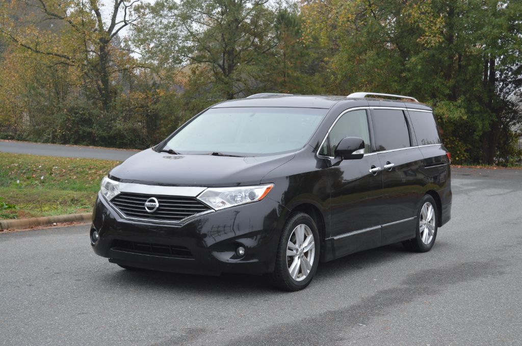 2011 Nissan Quest 3.5 S photo