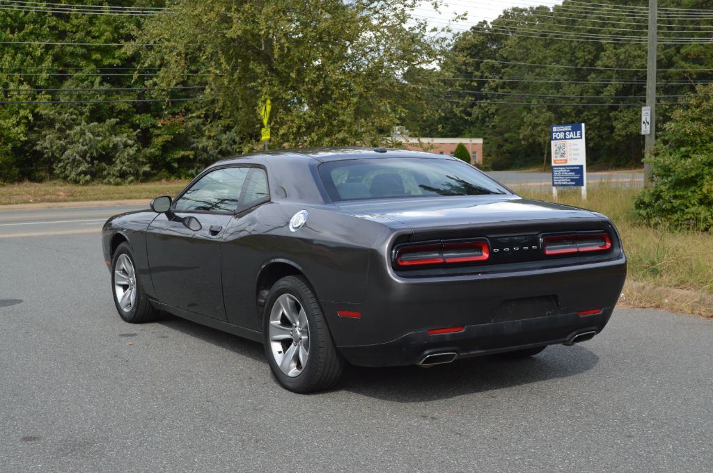 2017 Dodge Challenger - $11,000