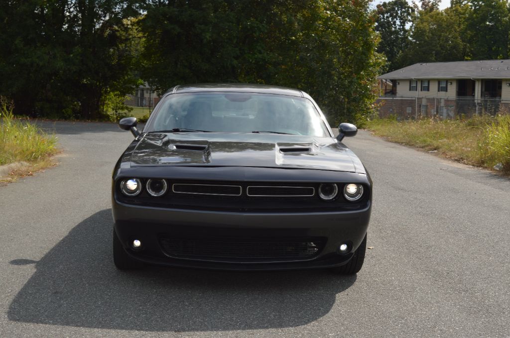 2017 Dodge Challenger - $11,000