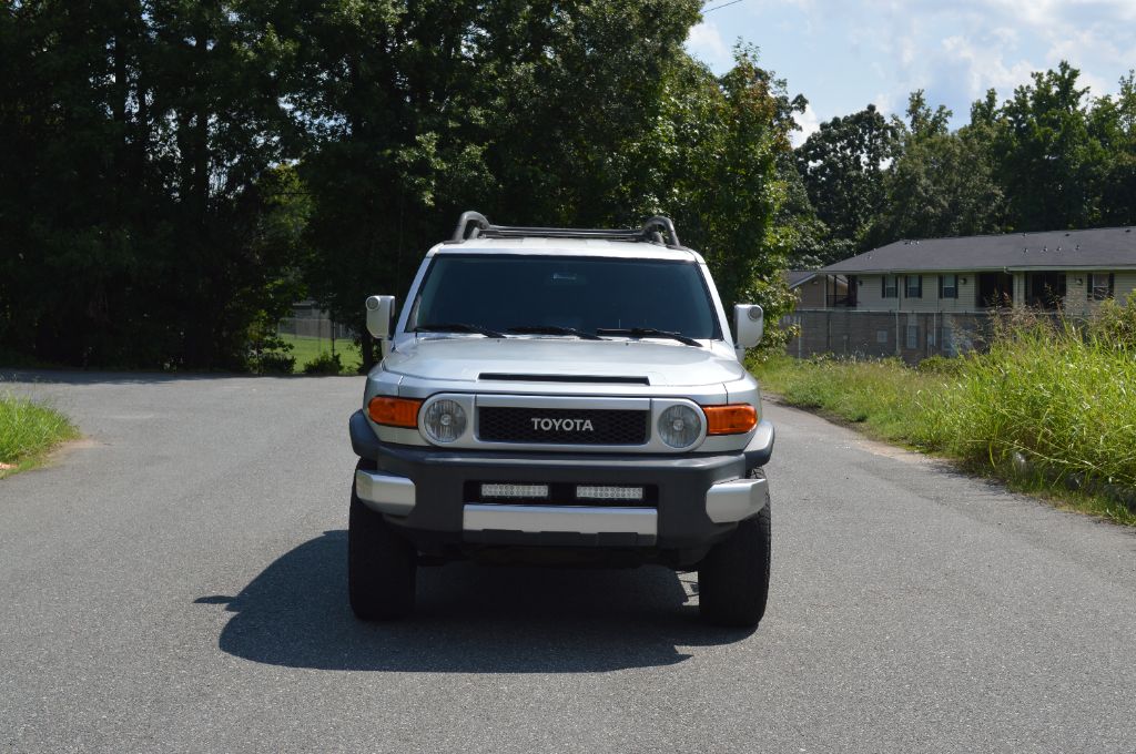 2007 Toyota FJ Cruiser - $11,000