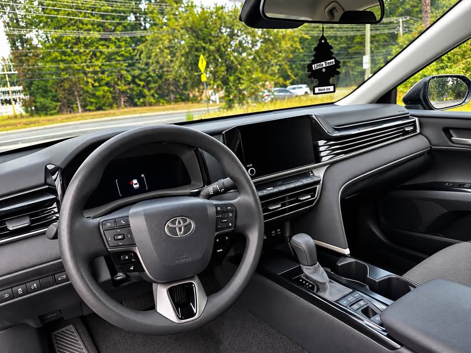 2025 Toyota Camry - $23,000