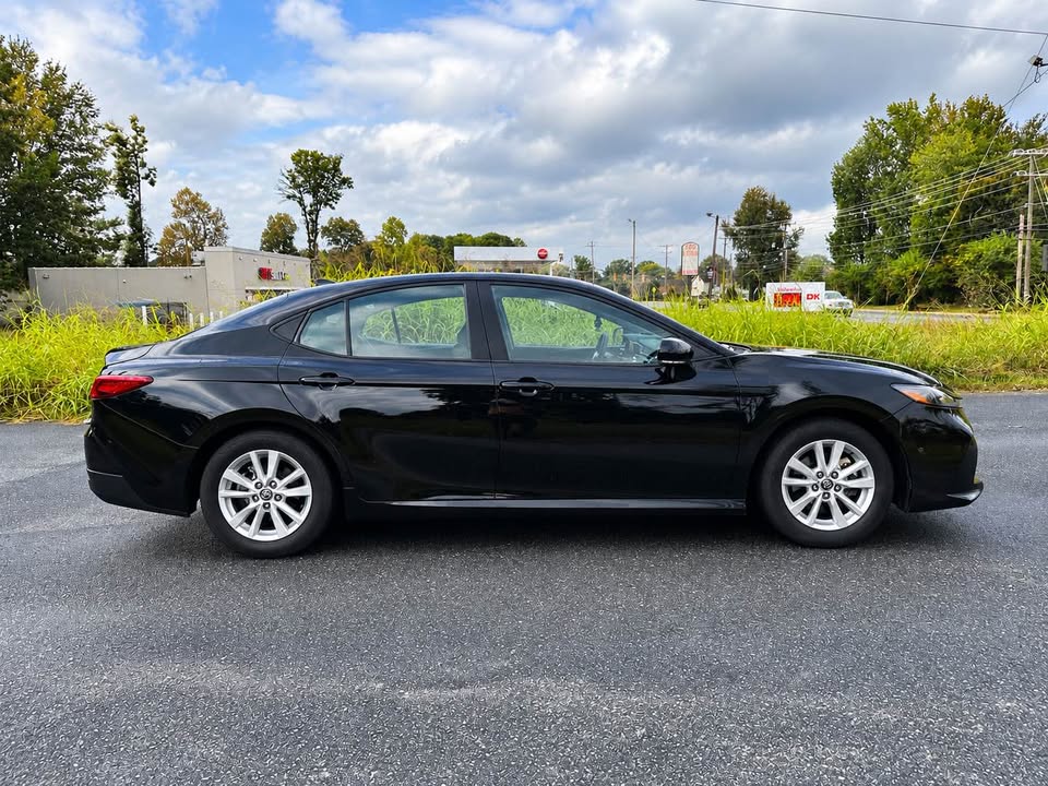 2025 Toyota Camry - $23,000
