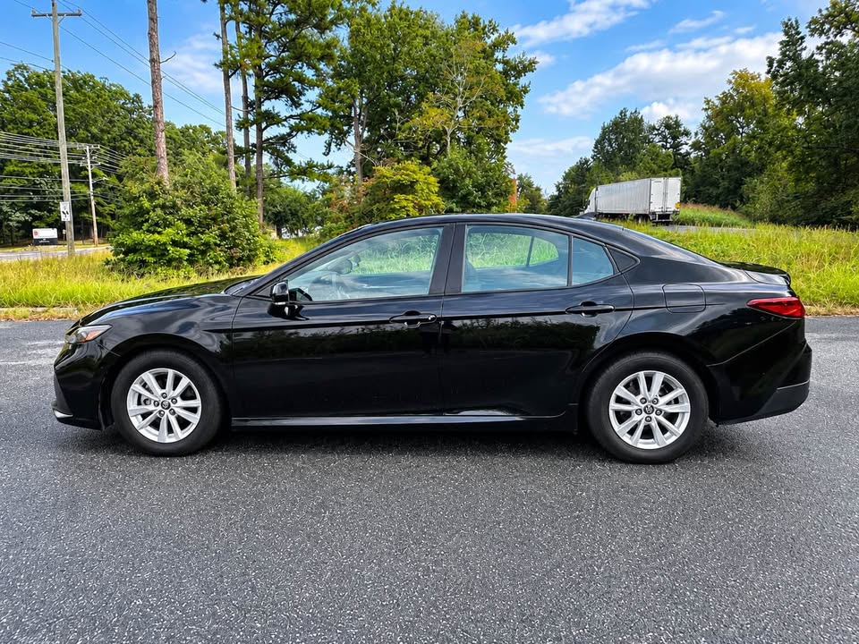 2025 Toyota Camry - $23,000