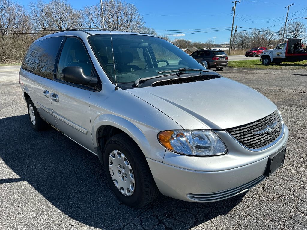 2004 Chrysler Town & Country LX Family Value