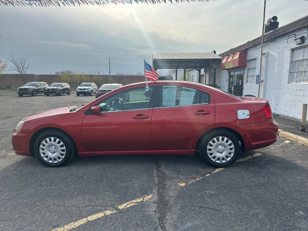 2012 Mitsubishi Galant ES photo