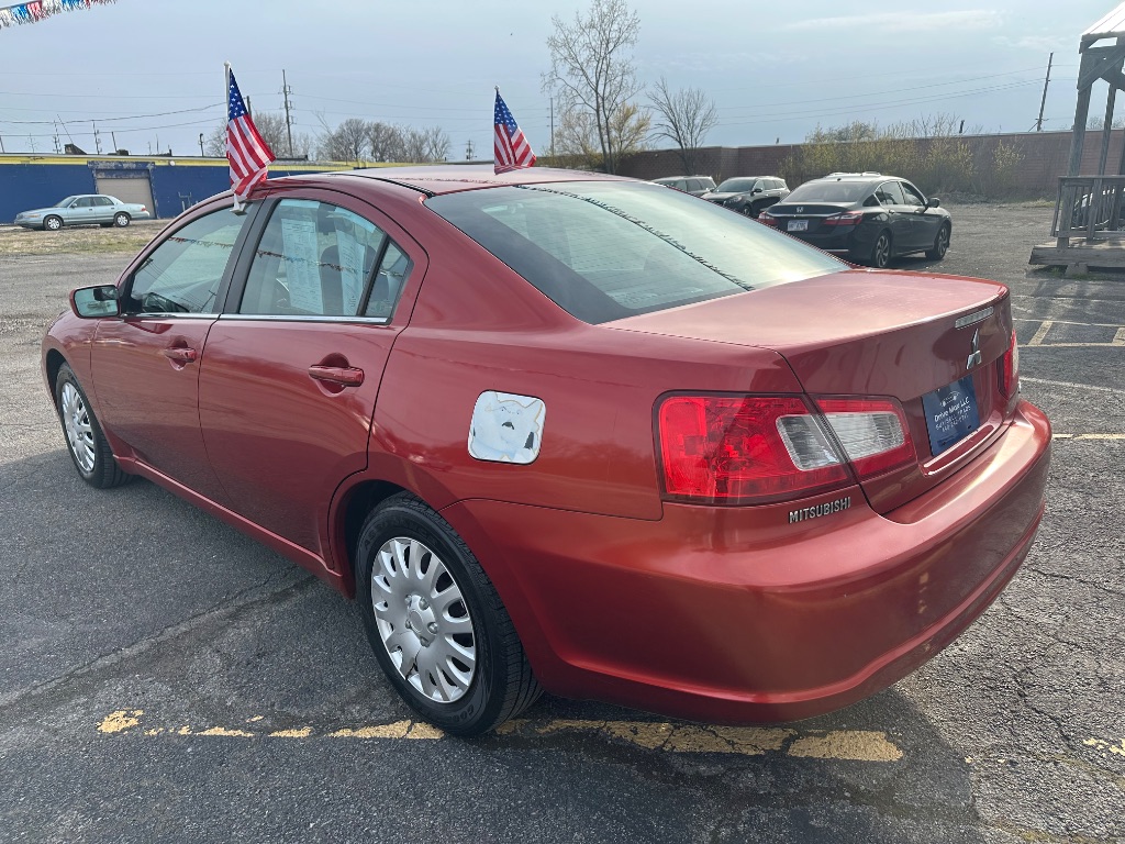 2012 Mitsubishi Galant ES photo